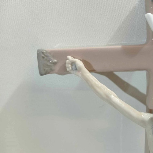Handmade porcelain cross Casades Valencia Spain new with crucifix