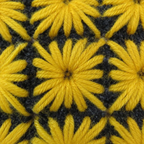 Handmade knitted table runner 35x65 cm vintage floral