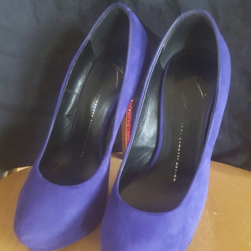 Giuseppe Zanotti heels size 37.5 like new, blue