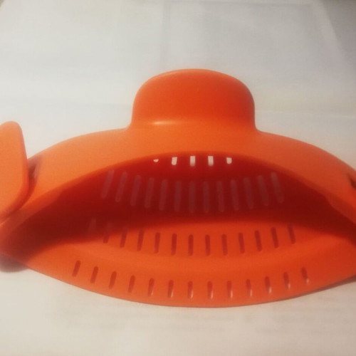 Silicone strainer new for pot