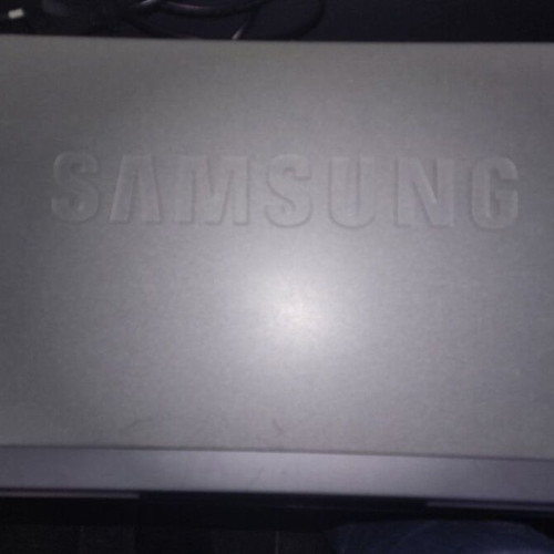 Samsung DVD player E 232 used with error, does not read discs