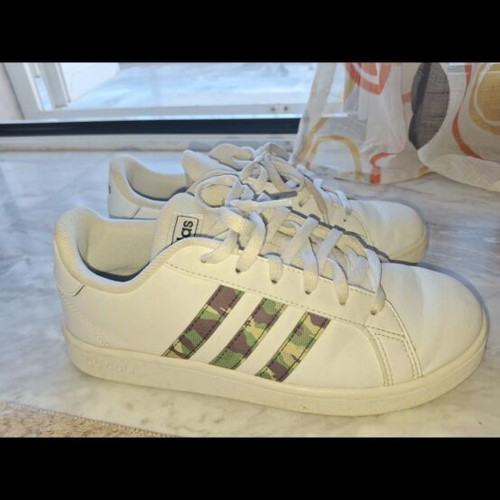 Adidas sneakers unisex like new, size 36, white multicolor