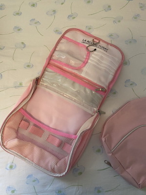 Cosmetic storage set like new, white and pink