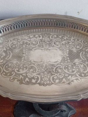 Silver-plated tray 11SA Oneida used, 38x27 cm