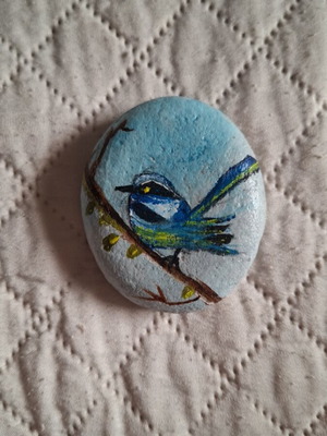 Hand-painted stone decoration