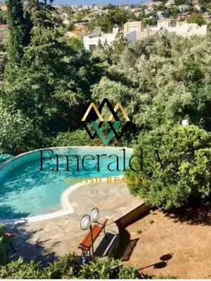 Μεζονέτα 280 τμ με πισίνα στη Σαρωνίδα, 5 υπνοδωμάτια, 4 μπάνια