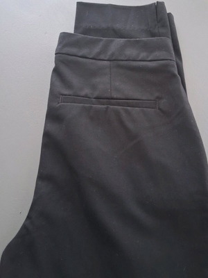 Zara Cigarette pants black like new, size XS