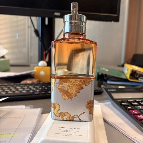 Camomile Satin Drues Van Notten Eau de Parfum new, decanted original 3ml