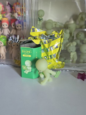 Smiski At Work Series On the Road figure new in original box