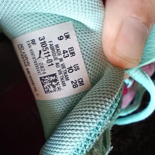 Puma MB.01 M.E.L.O. x 1 of One Rick and Morty basketball shoes used, size 43, pink mint