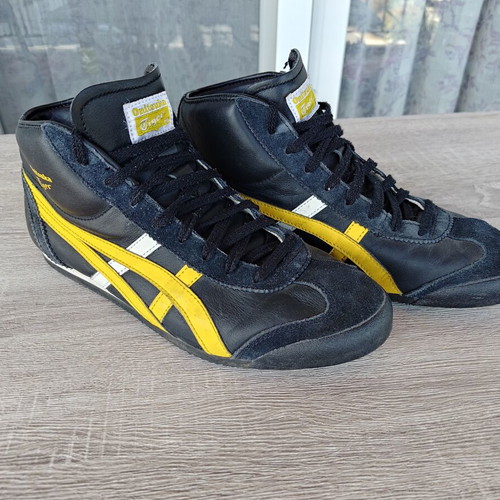 Puma Onitsuka Tiger Mexico Mid sneakers used, black yellow size 42.5