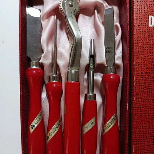 Clover vintage dress making tools set collectible unused