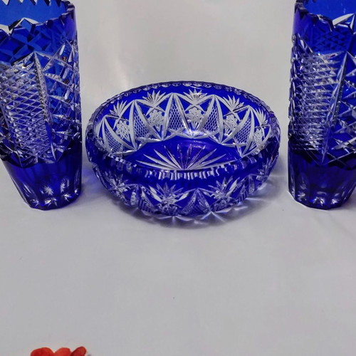 Zegary Vase 18.5 Ekb. Lausitzer/Imperlux cobalt blue White crystal Germany 50'-60'.