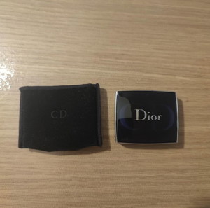 Σκιά ματιών Dior Flash Black μονή (Christian Dior Eye Makeup)