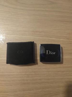 Σκιά ματιών Dior Flash Black μονή (Christian Dior Eye Makeup)