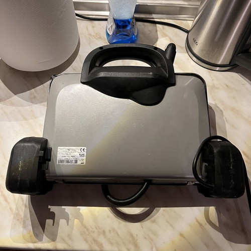 Princess Toaster used, grills bread and meat
