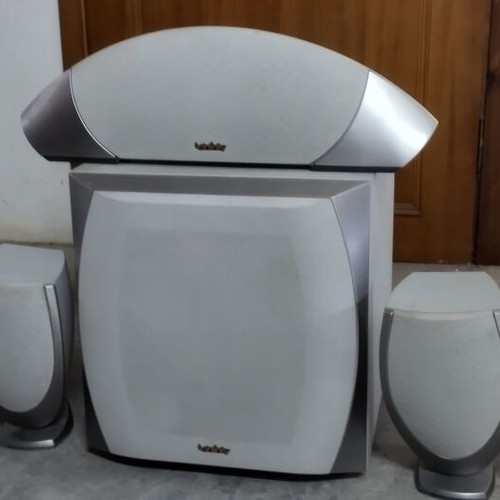 Infinity Modulus Home Theater 5.1 Speakers like new