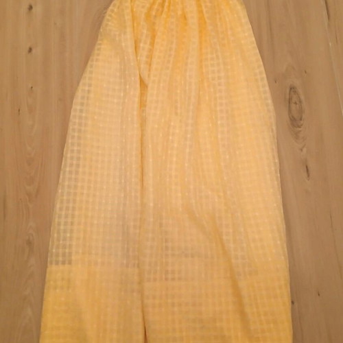 Ready Sewn Curtain like new, 2.90m length and 92cm height