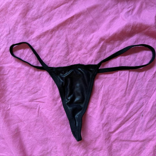 Latex string black, new