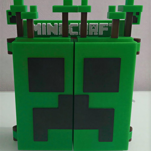 Minecraft Kinder Joy display for 28 figures new