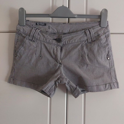 Staff shorts used, size 36 / S, black and white