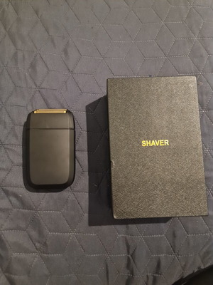 Shaver με κουτί σαν καινούργιο