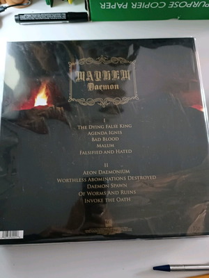 Δίσκος βινυλίου Mayhem Daemon gatefold με booklet μεταχειρισμένος
