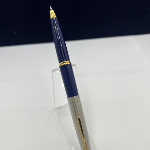 Parker 45 pen like new without box