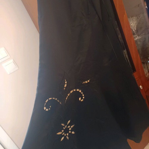 Maxi evening dress like new with gift scarf Masquerade black