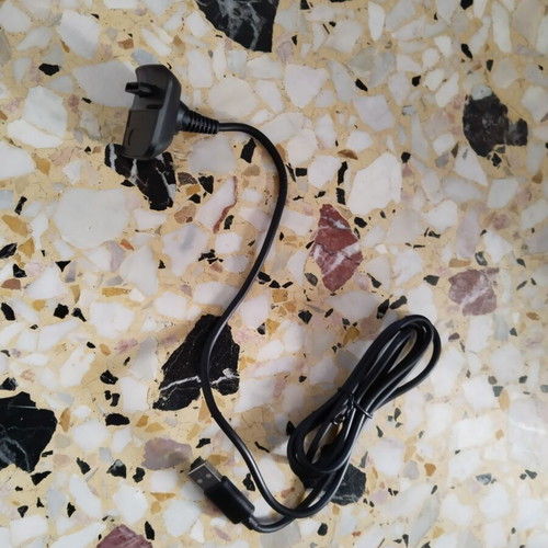 Xbox 360 Controller Cable new, charges wireless controller