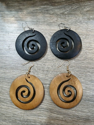 Wooden spiral earrings new, black and light brown, 2 pairs