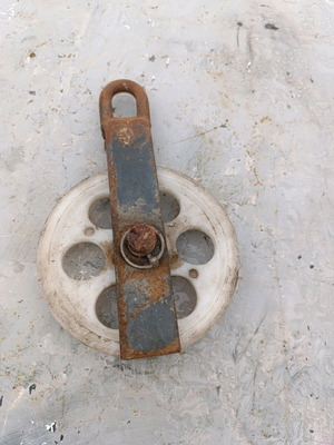Winch used, suspension pulley