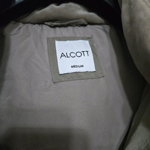 Alcott puffer jacket like new, gray-beige medium size