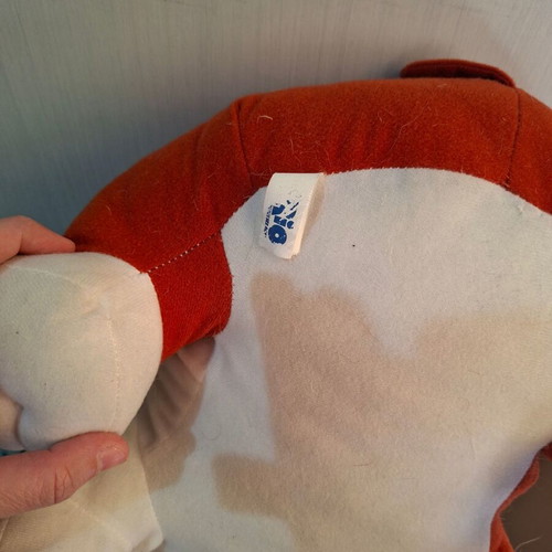 Plush dog from Rio movie, like new