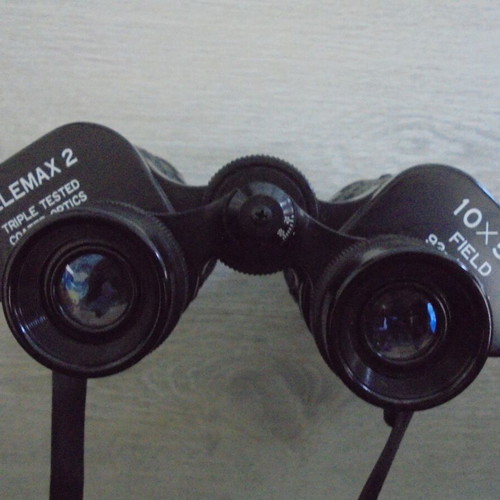 Telemax 2 Binocular 10x50 like new