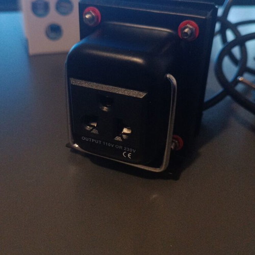 Step Up/Down Transformer 230V ↔ 110V 100VA new