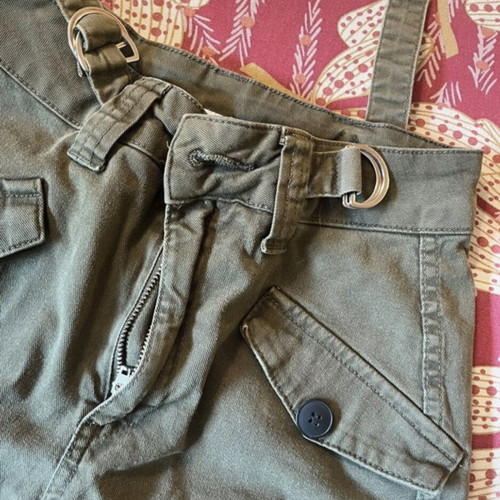 Bershka Khaki Cargo Pants like new, size XS 34 6