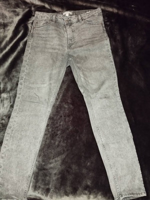 Παντελόνι τζιν μαύρο ελαστικό H&M σαν καινούργιο, μέγεθος 40