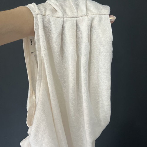 Mango blouse like new, size S
