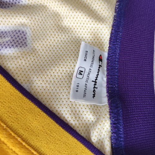 Nba Los Angeles Lakers jersey Kobe Bryant medium, like new
