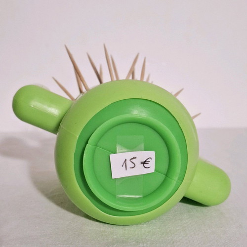cactus toothpick holder