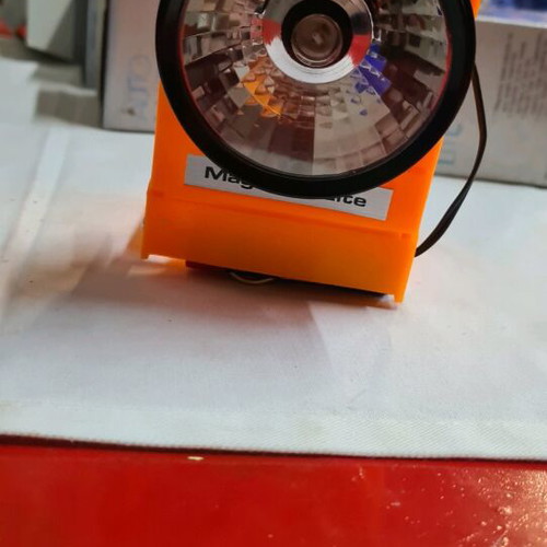 Car lights new, set of 3 with lighter power supply and magnet