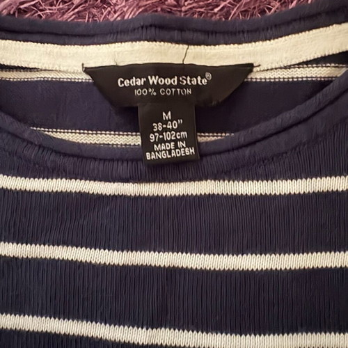 Cedar Wood State men's shirt used, size M
