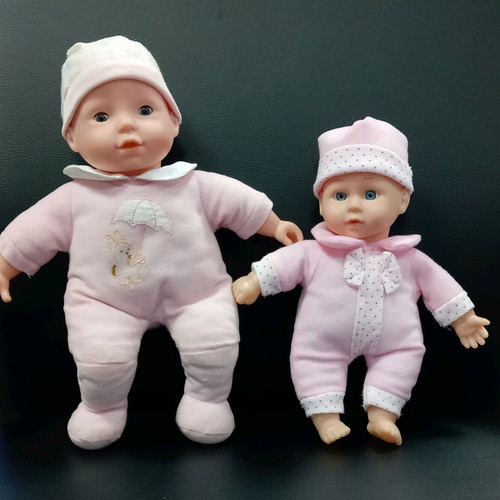 Doll stroller like new with 2 babies and accessories