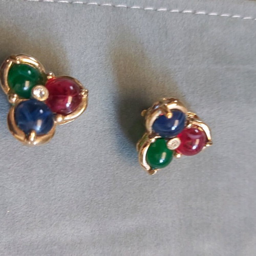 Necklace and earrings set used vintage by Armandos Moustaki