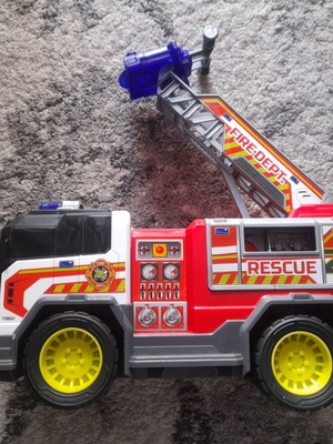 Πυροσβεστικό όχημα σαν καινούργιο με ήχους και λειτουργική σκάλα