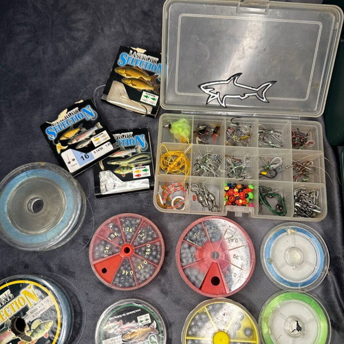 Full Fishing Tackle Box Set used with Tools and Accessories