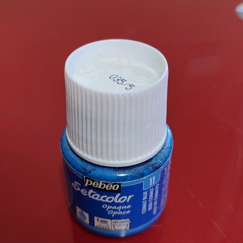 Shoe paint with wear resistance