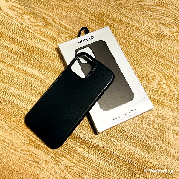thiki Nomad Modern Leather gia iPhone 13 Pro Max