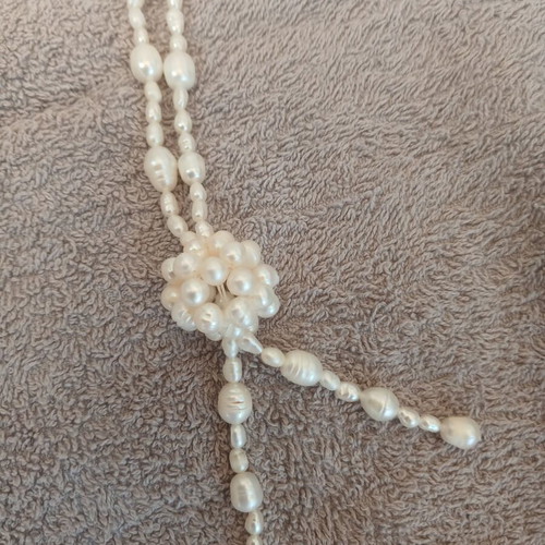 Handmade freshwater pearl necklace